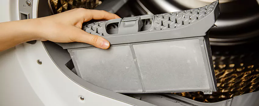 Signs Of A Clogged Dryer Lint Trap in Kaneohe, Hawaii